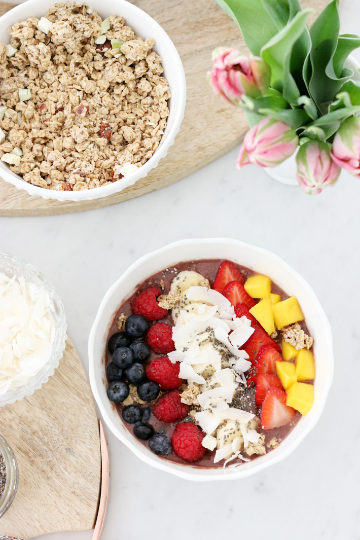 Tips for making an amazing Acai Bowl - Monika Hibbs