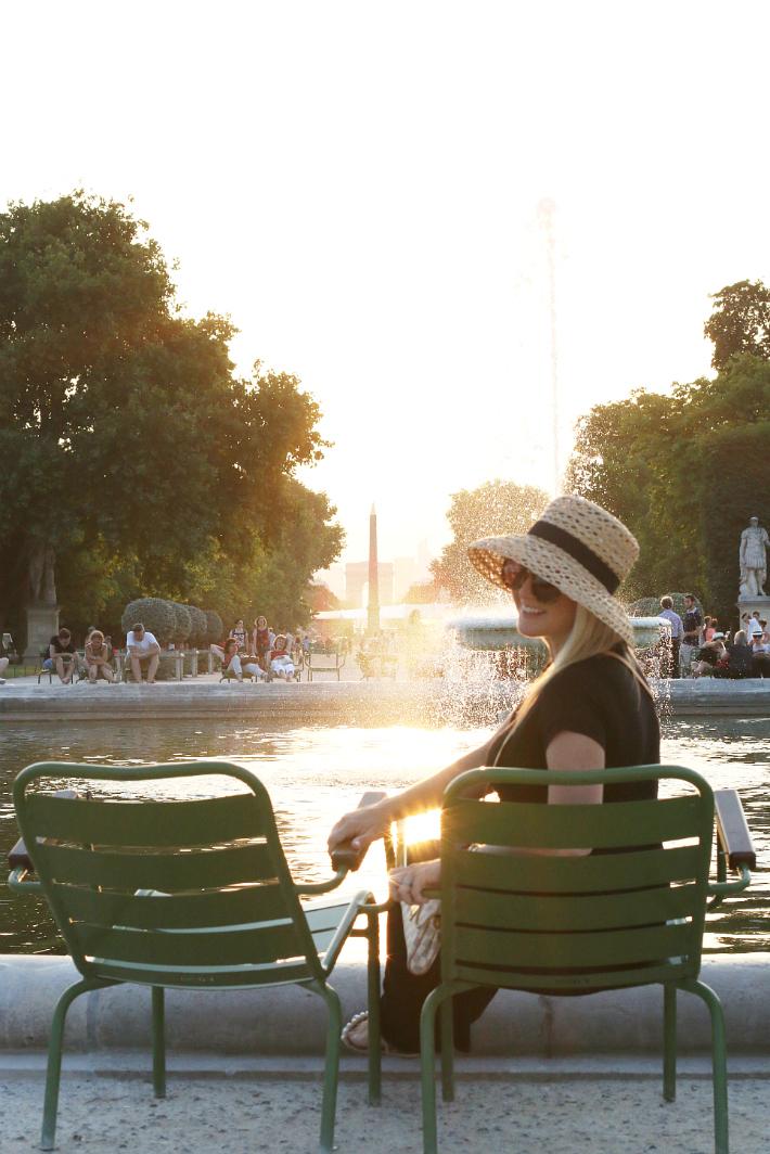 Paris Tuileries Garden Fountain 