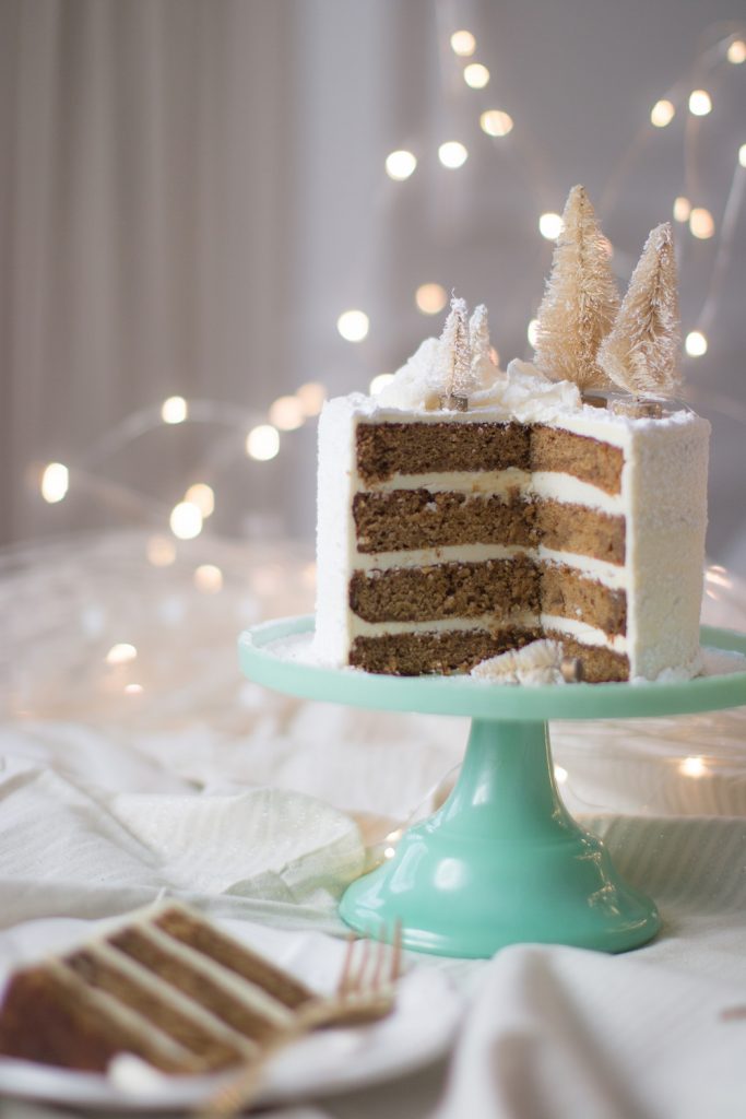 The Perfect Christmas Cake - Monika Hibbs