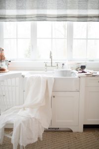 Dying white linens with beats