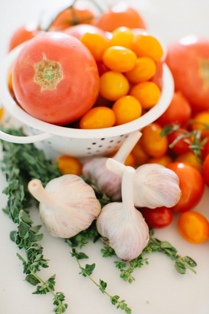 fresh garlic, tomatoes, and thyme for tomato soup
