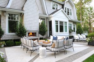 Hampstons style outdoor space