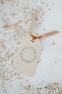 Christmas tag with glitter around