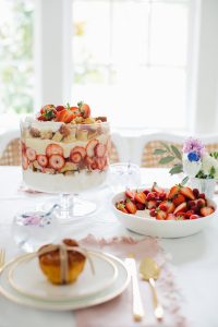 layered strawberry trifle