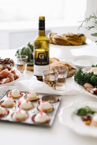 white wine and holiday appetizers