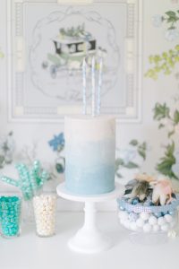 blue and white ombre cake