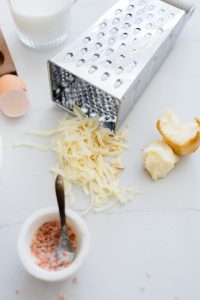 grated smoked cheese
